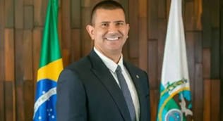TRE-RJ confirma vitória de Douglas Ruas no 1º turno após retotalização dos votos; governador eleito será entrevistado no RJ2